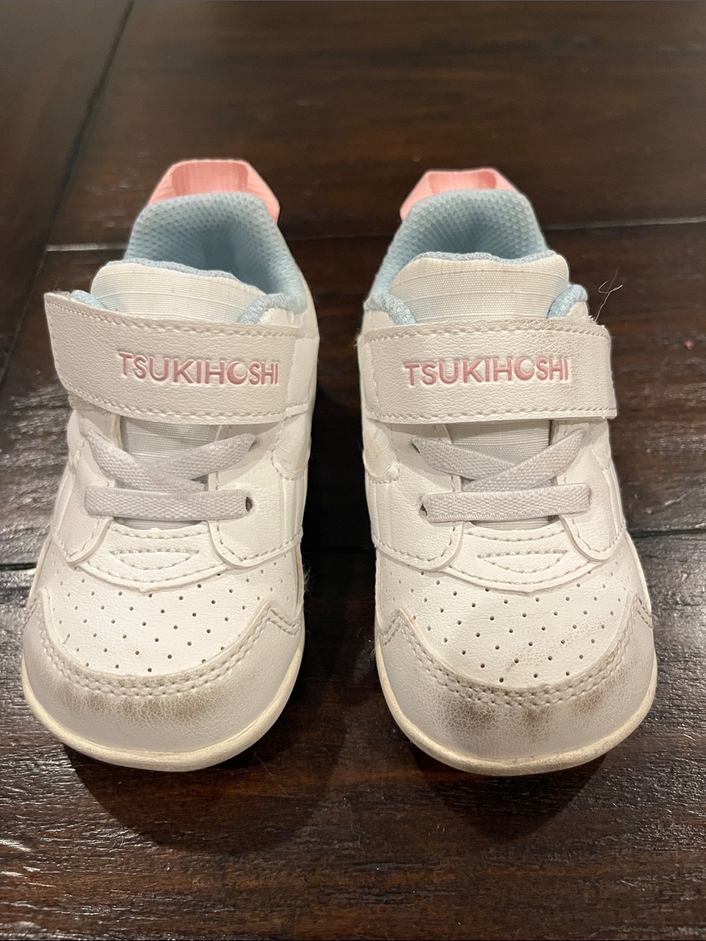 Tsukihoshi Kids White Sneakers with Pink Details